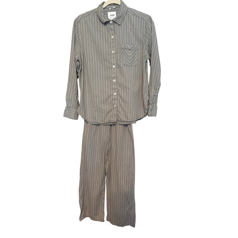 Aerie Off Duty Flannel Pajama Set. Gray/white. Size XXS